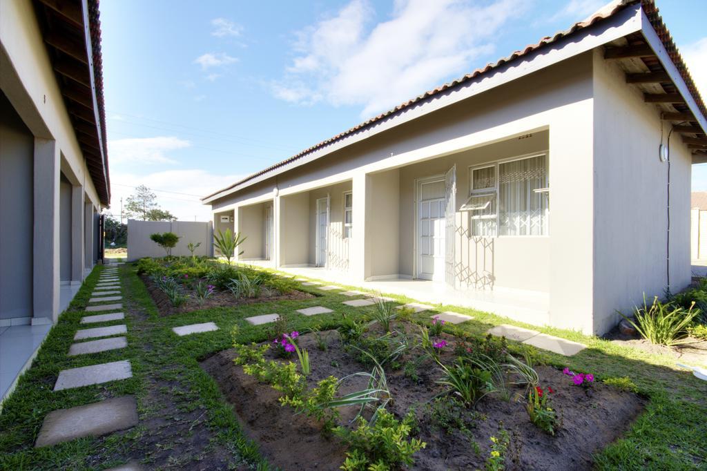 Minilitha Lodge Richards Bay Exterior foto